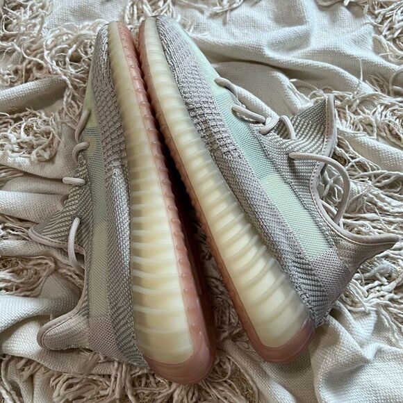 adidas Yeezy Boost 350 V2 Citrin (Non-Reflective) US 13 - Picture 5 of 7